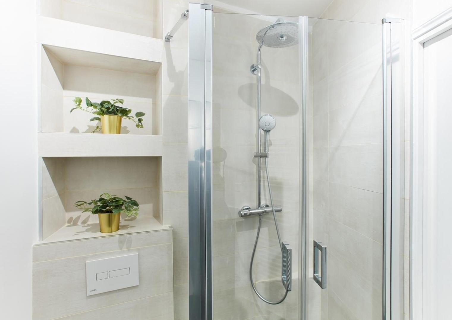 Bnbnook - Bright 1br Near Montmartre & Sacre-coeur Apartment