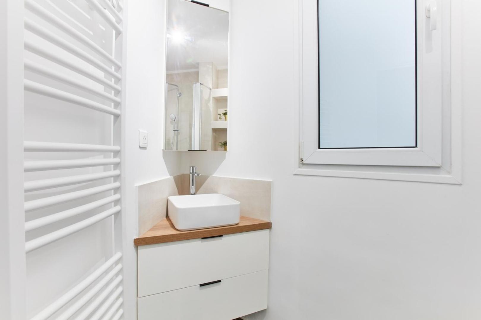 Appartement Bnbnook - Bright 1br Near Montmartre & Sacre-coeur *