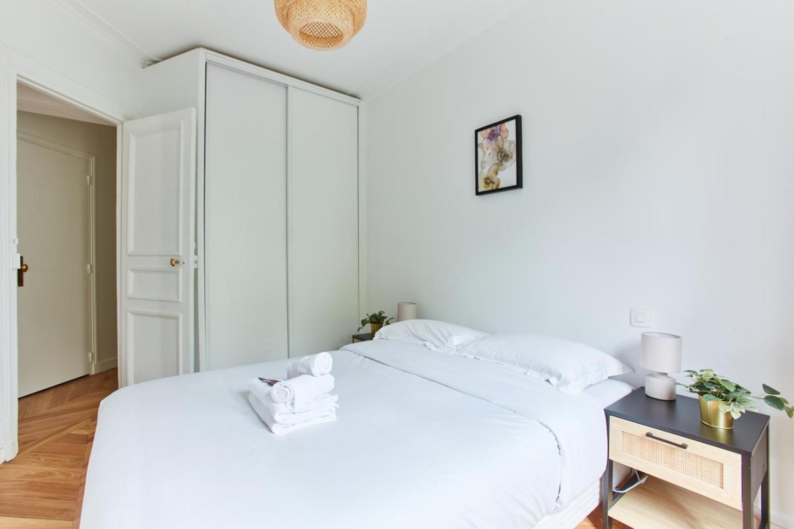 Bnbnook - Bright 1br Near Montmartre & Sacre-coeur * Parijs